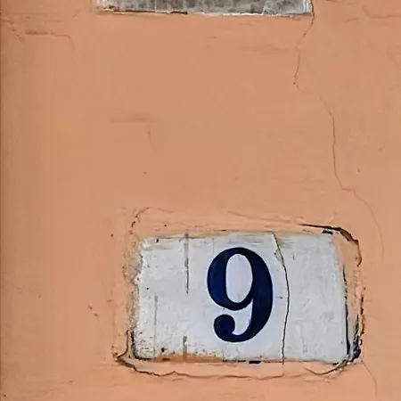 Piazza San Martino 9 Bologne
