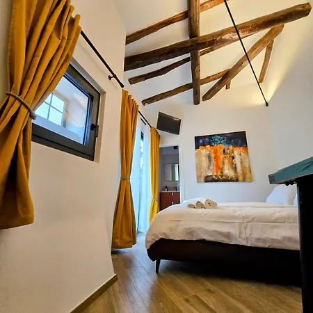 Piazza San Martino 9 Boloňa